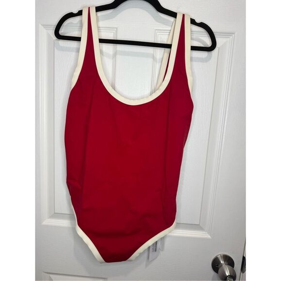 Reformation Joy one piece swimsuit in lipstick fior XL - Picture 3 of 5
